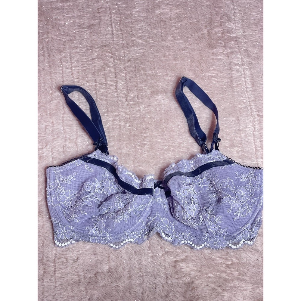 Victoria's Secret Dream Angels Push Up Padding Bra Size 34DDD Lavender‎ Lace
